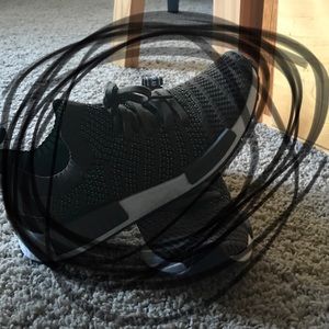 Meet your Posher, Carter